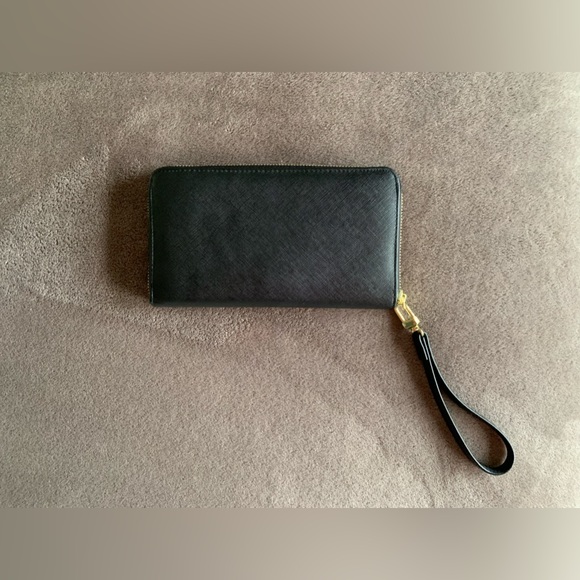 Steve Madden Wallet - Picture 2 of 6